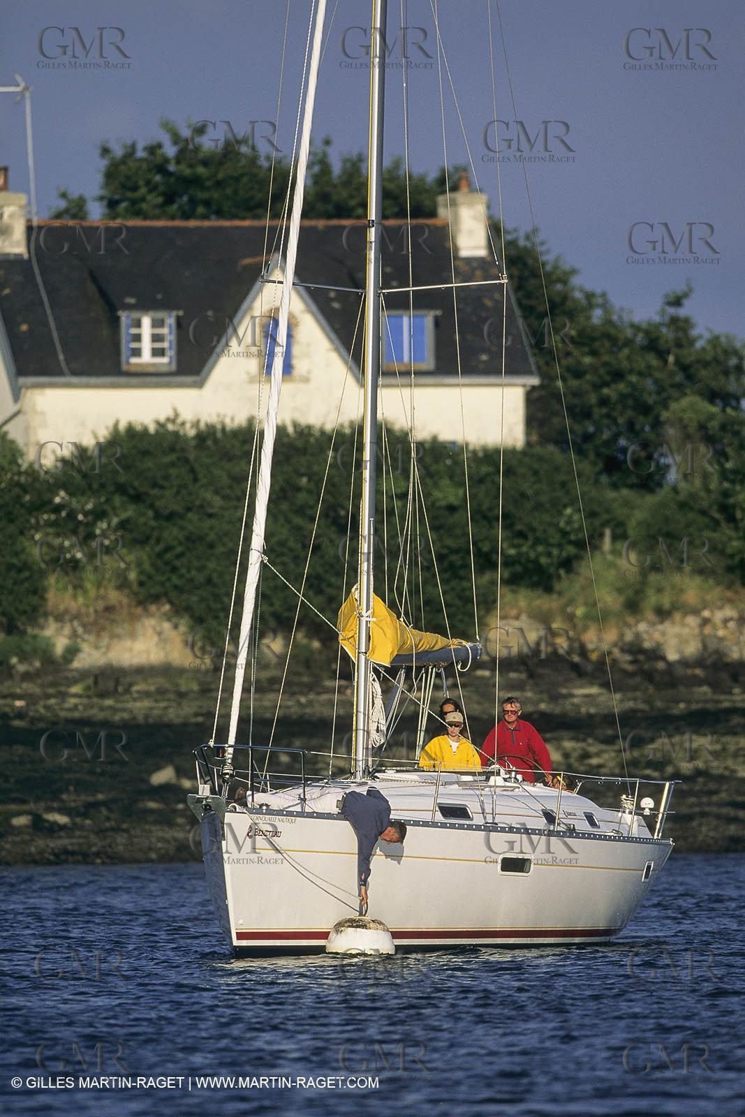 sailing, cruising, monohull at the mooring