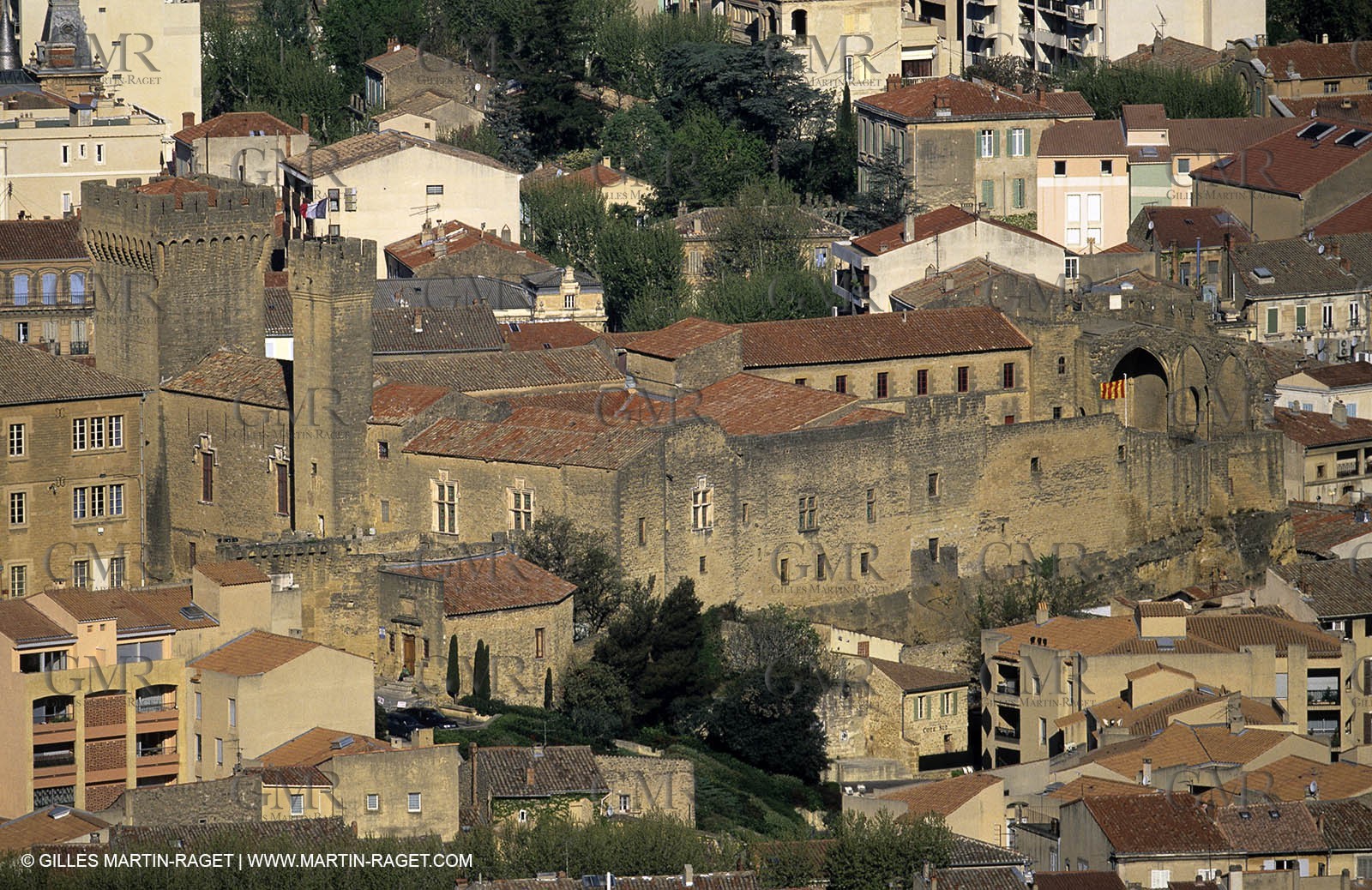 Salon - L'emperi castle
