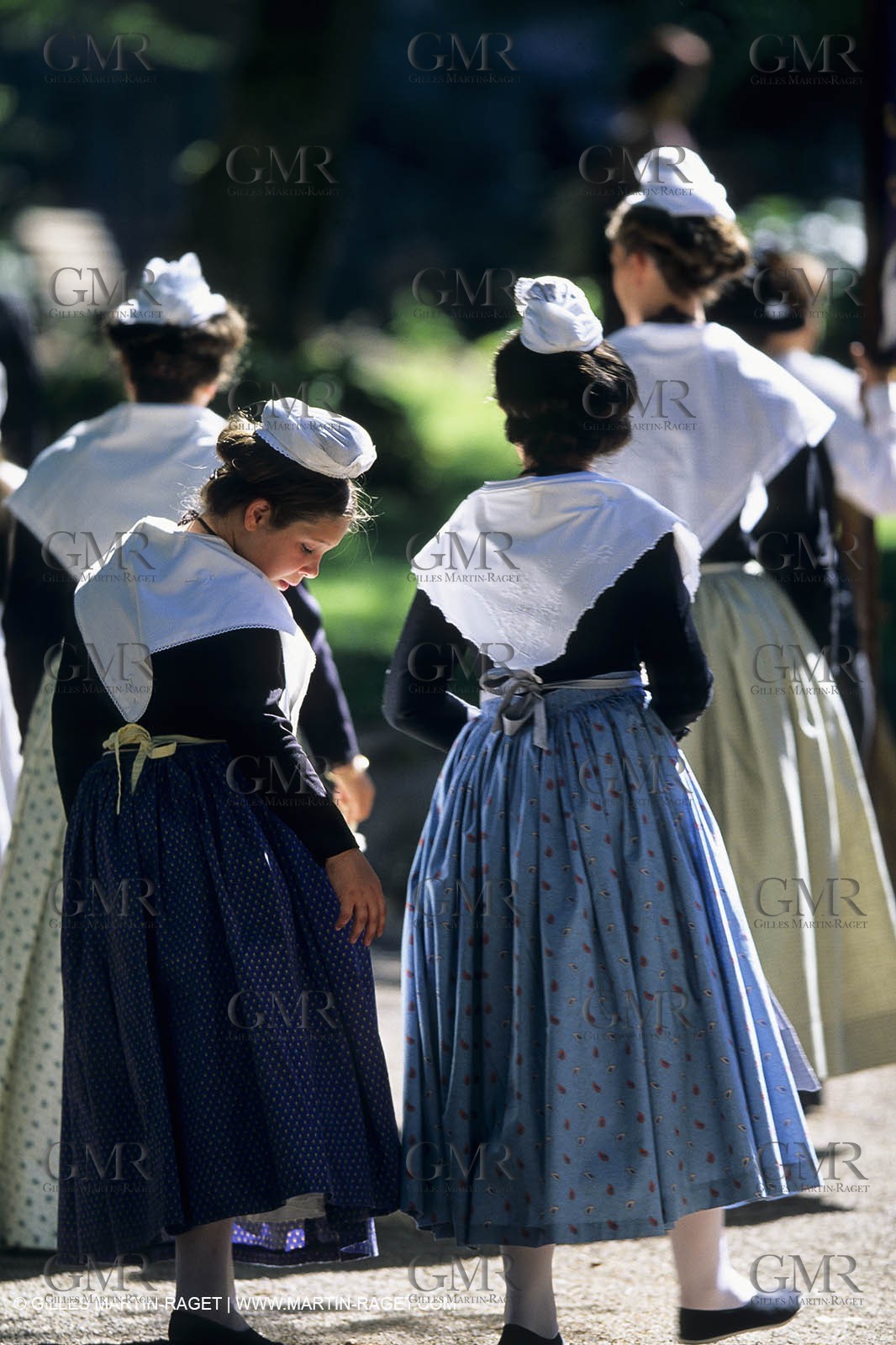 Arles (FRA,13) - Costume from Arles Fest