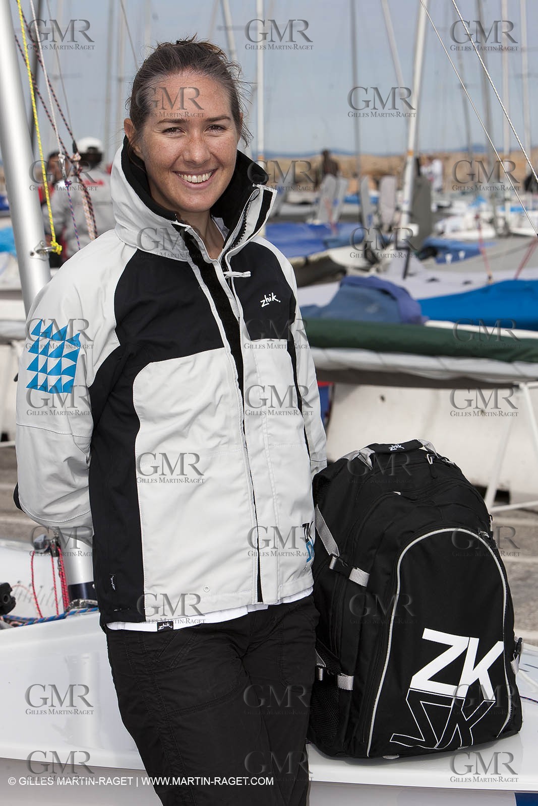 20 04 2010 - Hyères (FRA,83) - SOF 2010 - ZHIK Team - 470 fem -  Ingrid Petitjean - Nadège Douroux