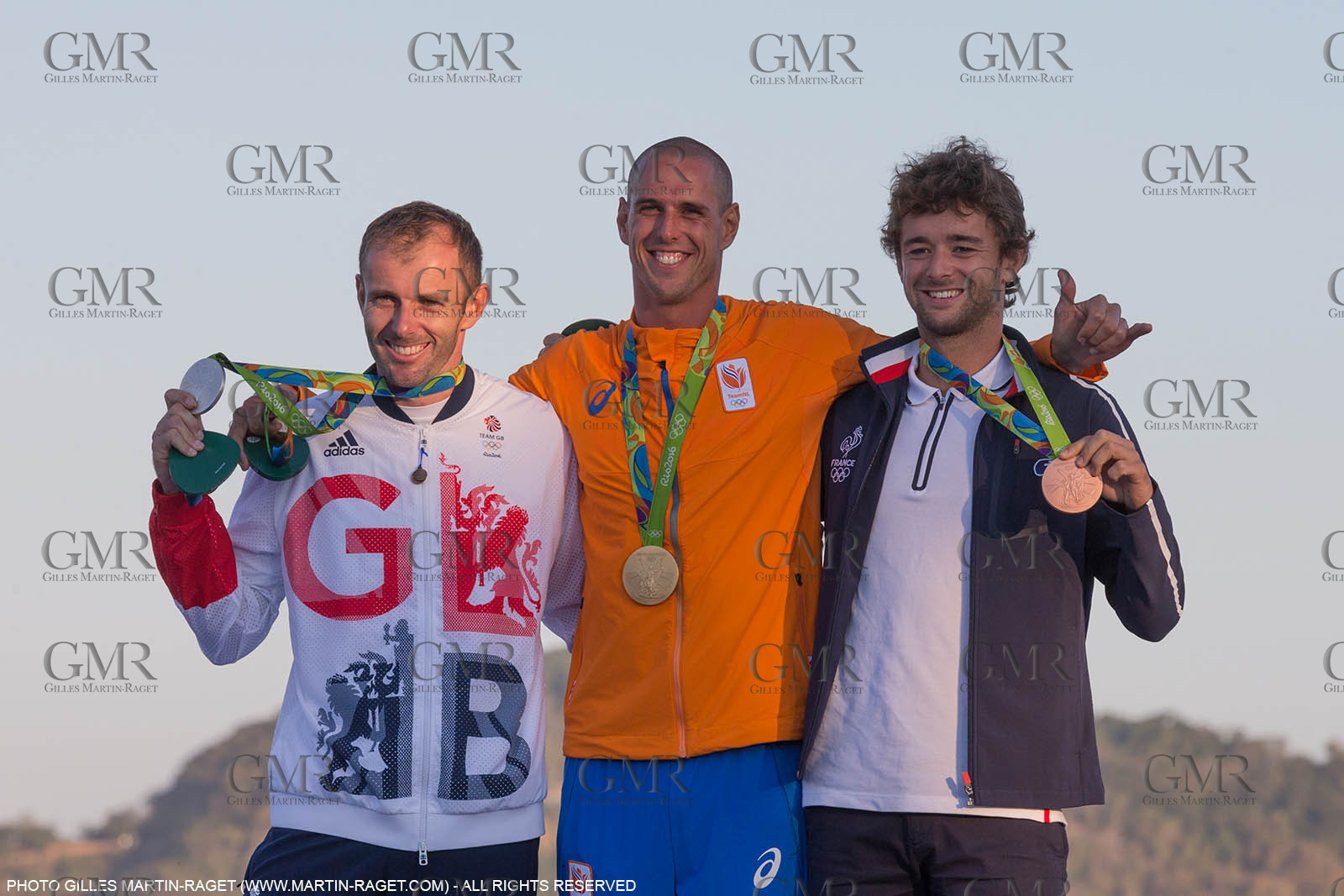 14 08 2016, Rio de Janeiro (BRA), 2016 Olympic Games, Sailing, RSX Men medal ceremony, Nick Dempsey (GBR), Van Rysselberghe Dorian (NED), Pierre le Coq (FRA)