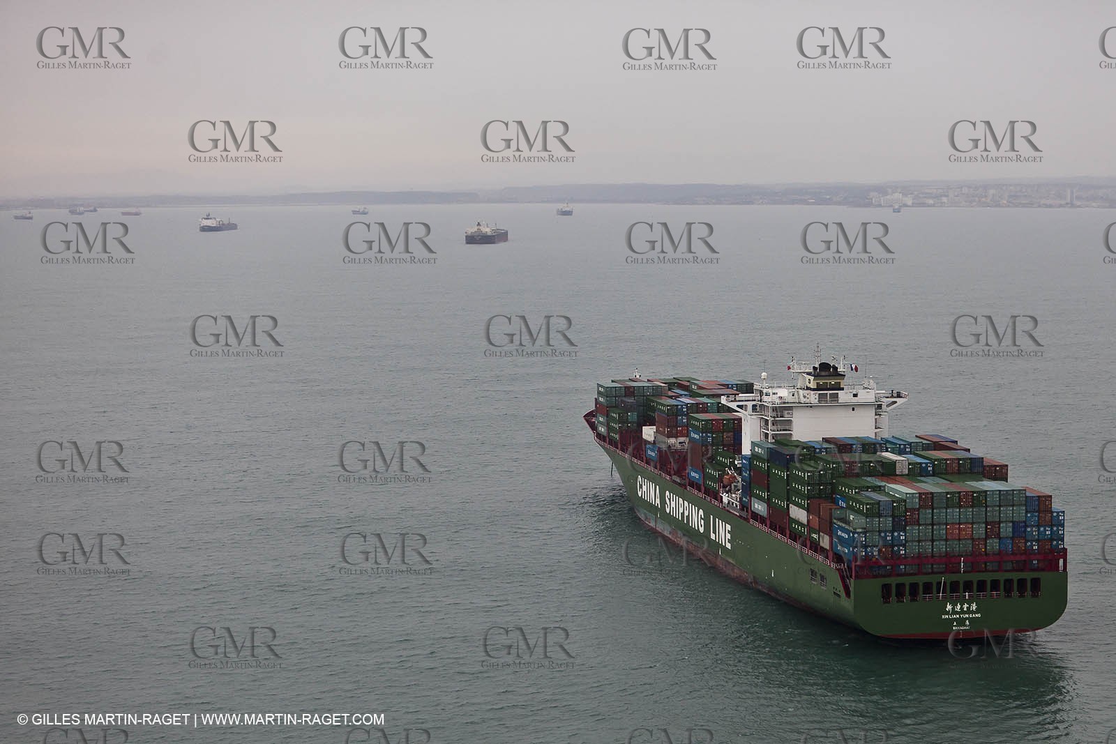 01-11-2010 - FOS (FRA,13) - Grêve du Port Autonome de Marseille - 01 11 2010 - FOS (FRA,13) Commercial Port on strike