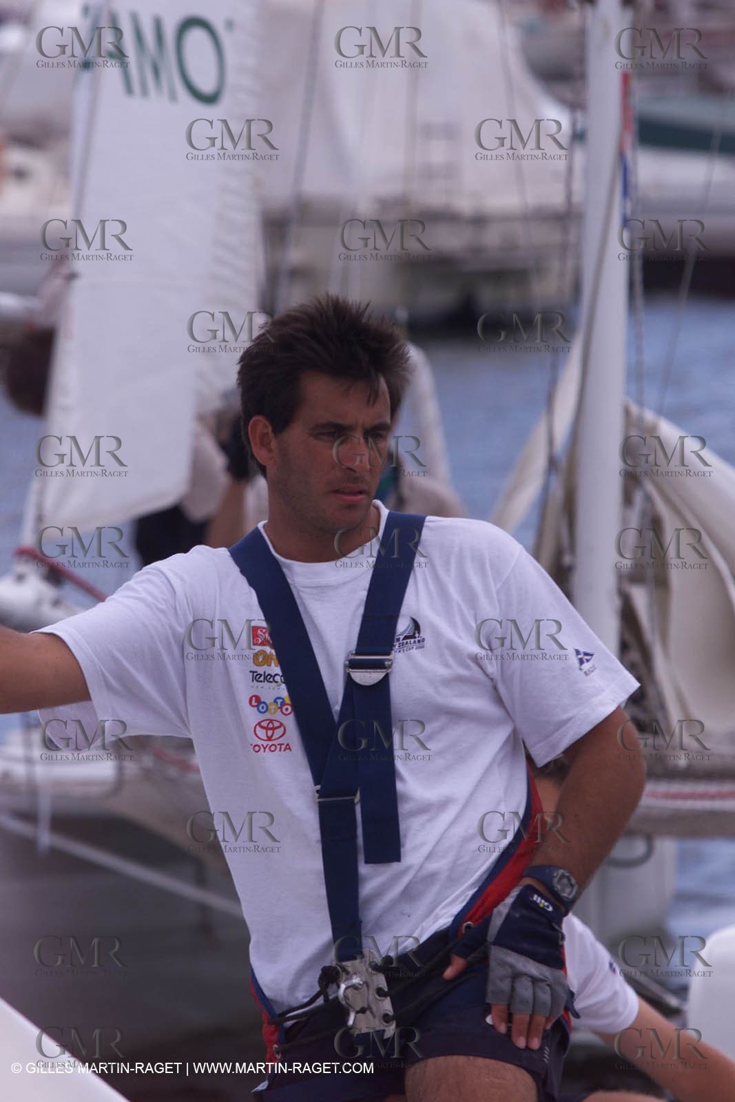 crew05.jpg