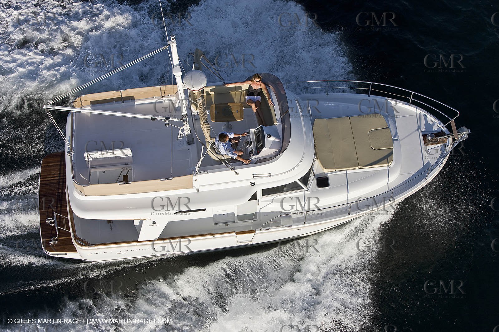 22 06 2009 - Ile d'Yeu (FRA,85) - Chantier Bénéteau - Trawler 34