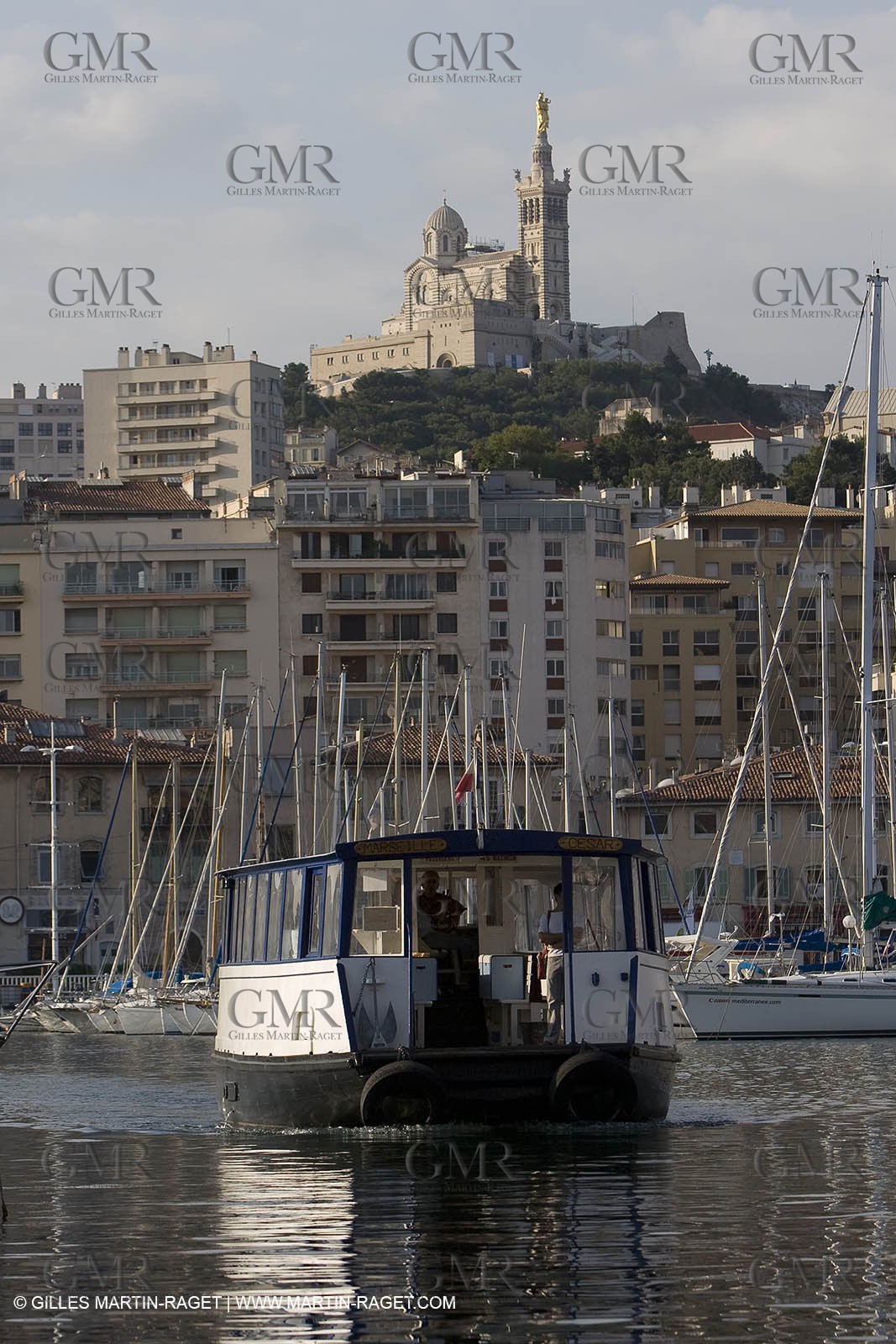 31 08 2007  - Marseille (FRA, 13) - local fishing boats in the historical port