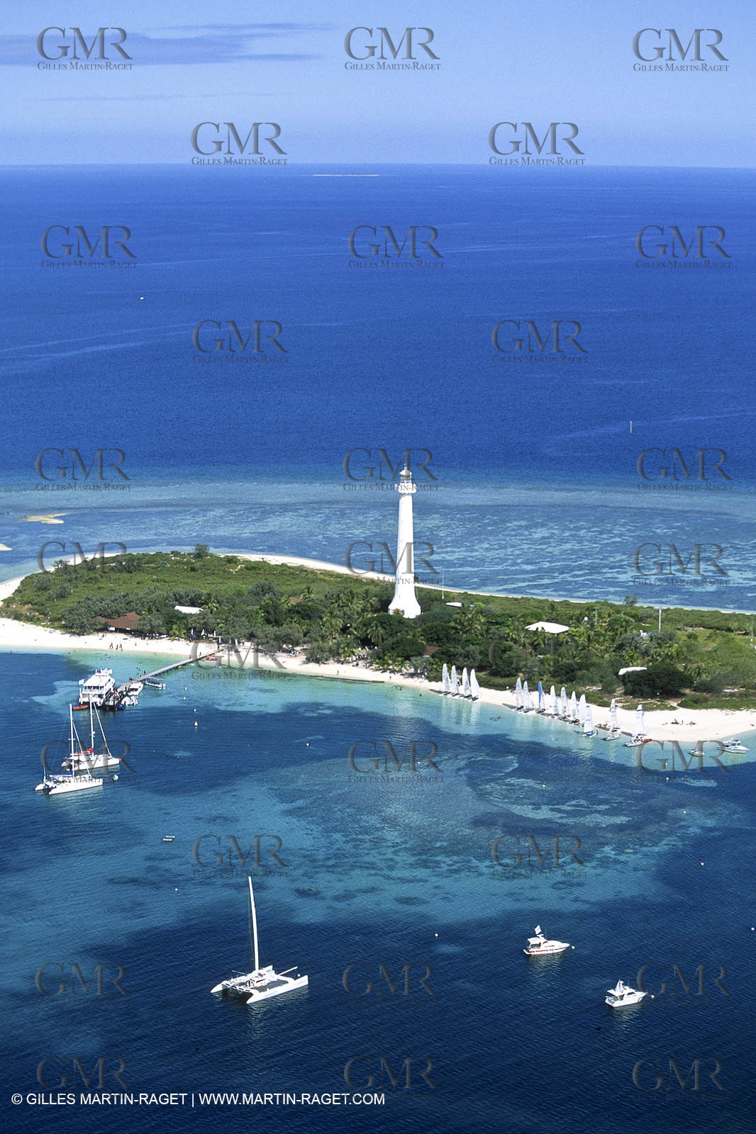 Destinations - South Pacific Ocean - New Caledonia - Amédée Island