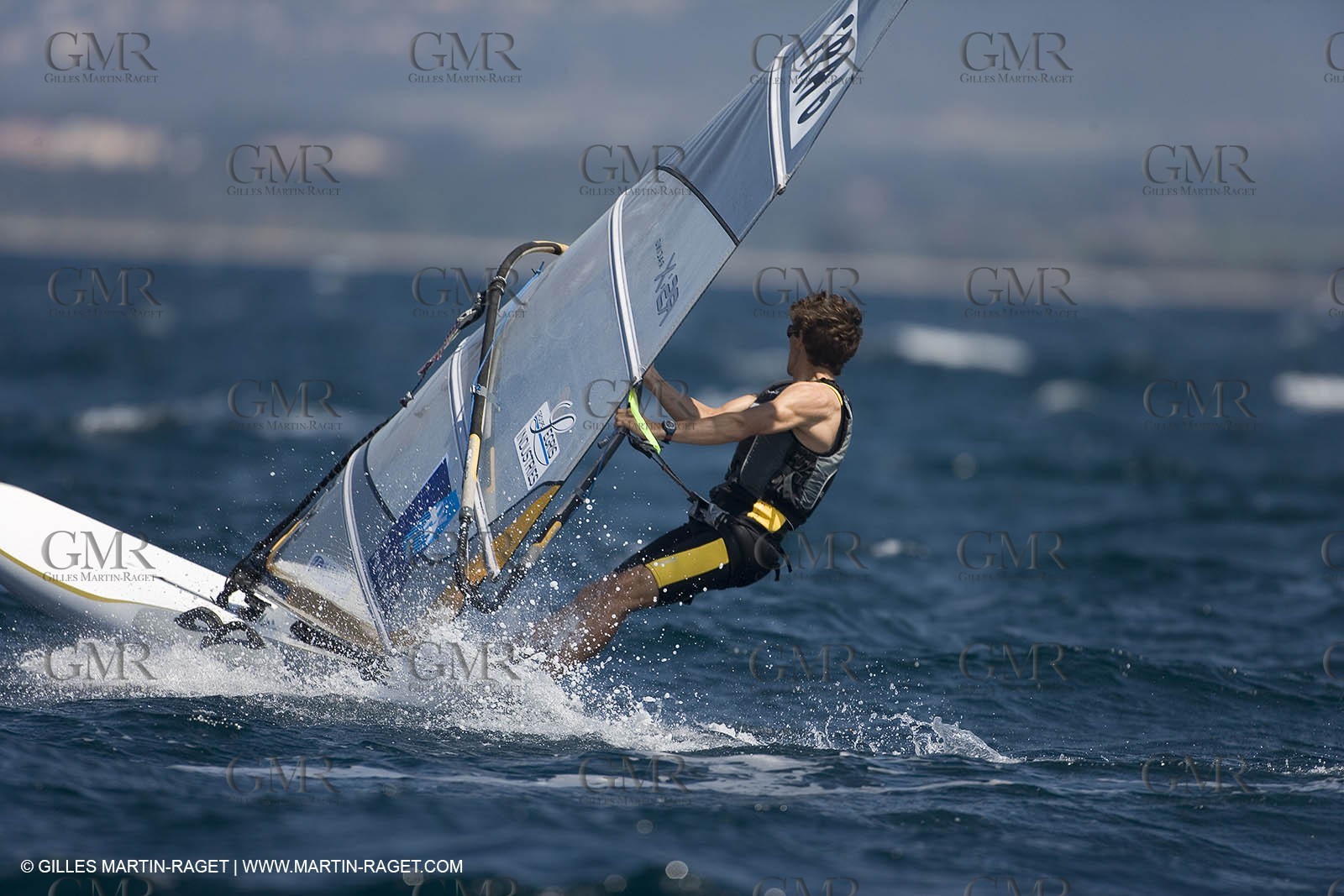 27 04 2007 - 2007 Semaine Olympique Française - Hyères (South of France) - Day 6 - Medal Race - Team France - RS:X - Bontemps Julien