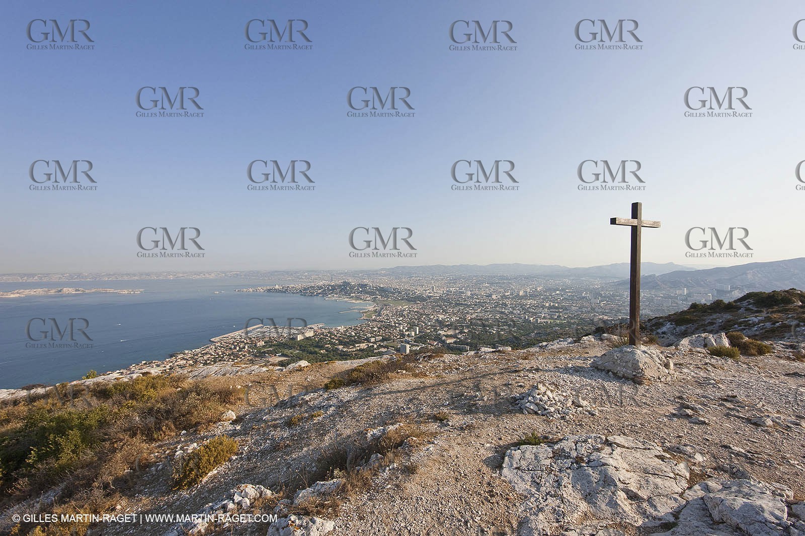 10 09 2009 - Marseille (FRA, 13) - Les Calanques - Massif de Marseilleveyre - At the top